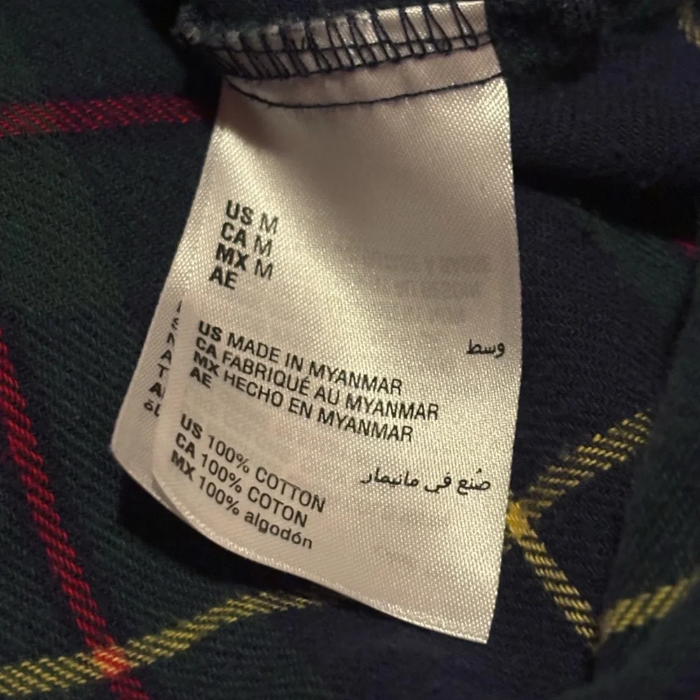 Club Room Men's Medium Flannel Shirt - Picture 4 of 6